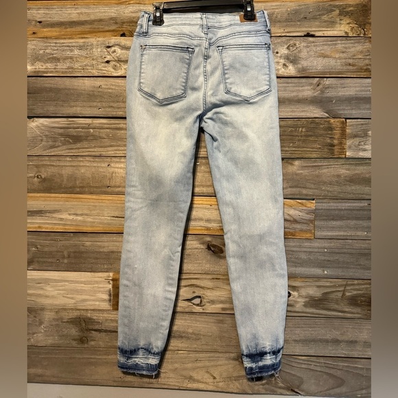 Judy Blue Jeans- ombré release hem jeans- size 3/26- skinny fit - Picture 3 of 9